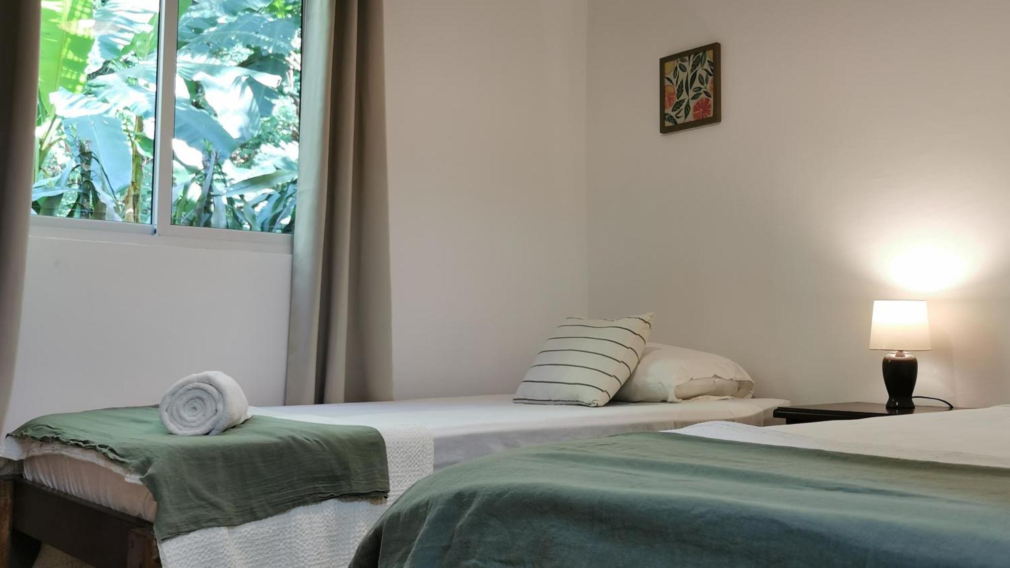 Appartement Colibri Surf House&Flats à Playa Santa Teresa  Chambre photo